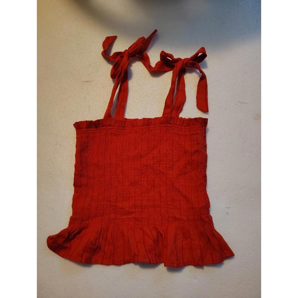 Billabong Bop Bop Red Smocked Crop Top, featuring a smocked bodice, tie straps,